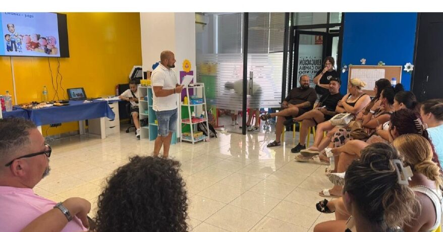 Impulsa Kumpania Patraix: escuela de familias de Junio